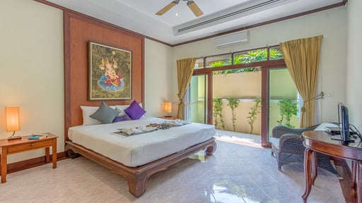 Tropical Retreat Villa Bedroom 1