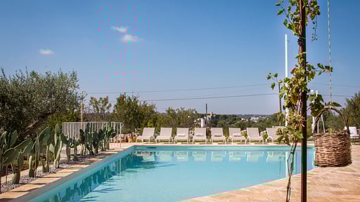 Trulli Carluccio Piscina