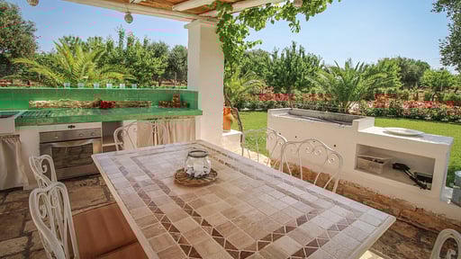 Trulli Fiorella Terrasse