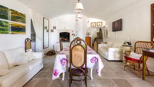 Trulli La Formosa Dining area