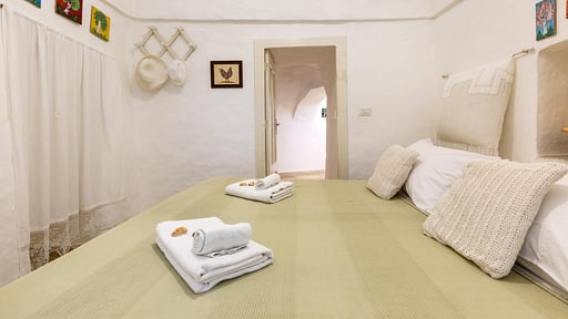 Trulli La Formosa Bedroom 1