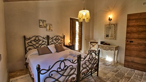 Trulli Peppe Schlafzimmer 1