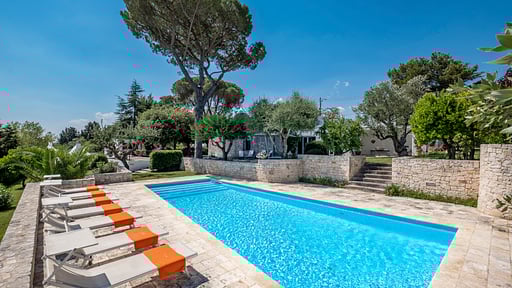 Trulli Silvana Schwimmbad