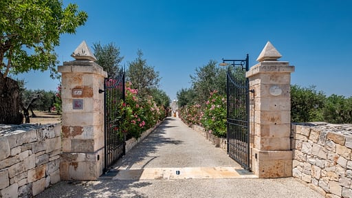 Trullo Camellia Garten