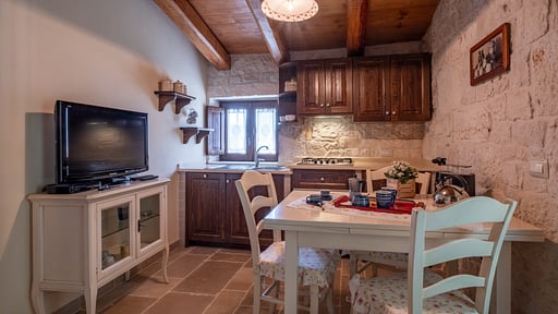 Trullo Camellia Essecke