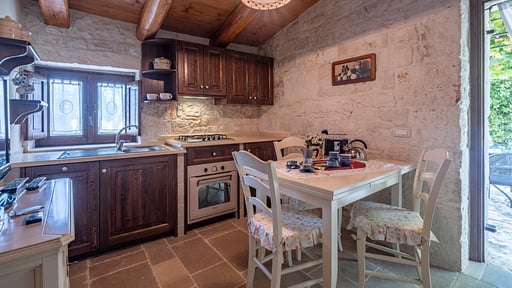 Trullo Camellia Küche