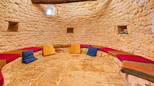 Trullo Chiaro di Luna Salon