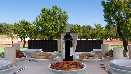 Trullo Coco Dining area