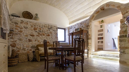 Trullo Coco Dining area