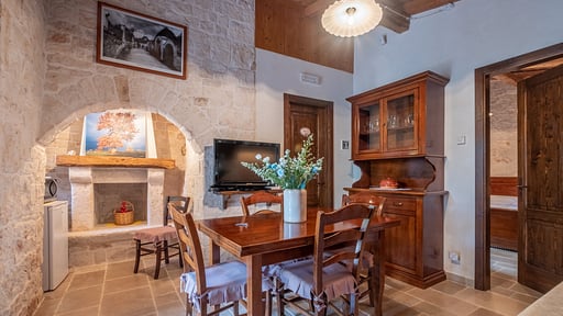 Trullo Gerbera Essecke