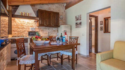 Trullo Glicine Essecke