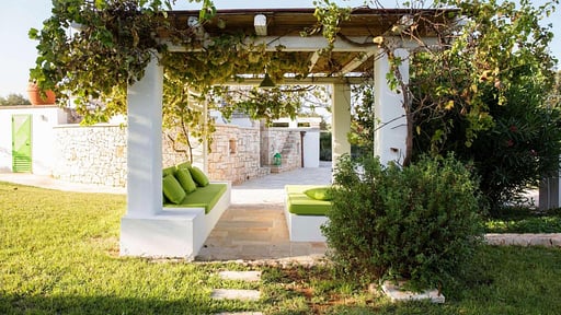 Villa Trullo La Pergola Terrace/Veranda