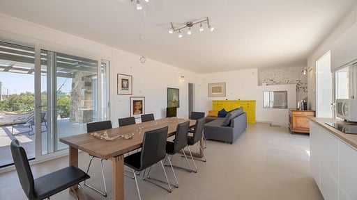 Villa Trullo Monia Dining area 1