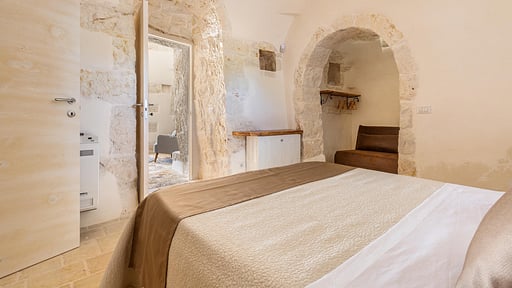 Trullo Venti Bedroom 1