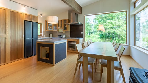 Tsukinoki Chalet Dining area