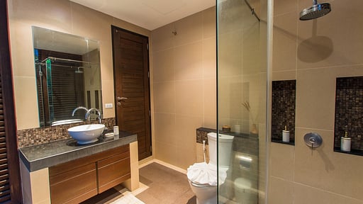 Tulip Villa Bedroom 2