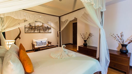 Tulip Villa Bedroom 2