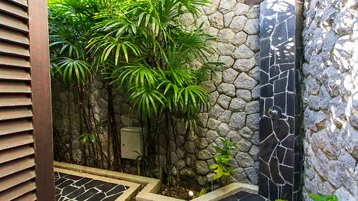 Tulip Villa Bedroom 2