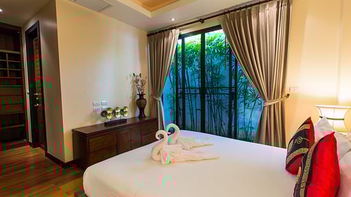 Tulip Villa Bedroom 3