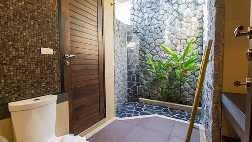 Tulip Villa Bedroom 3