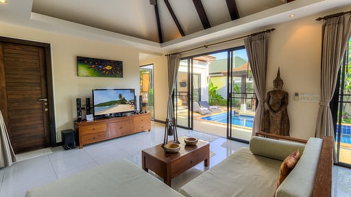 Tulip Villa Living room