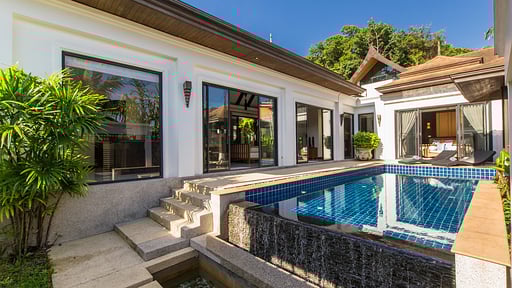 Tulip Villa Swimming pool