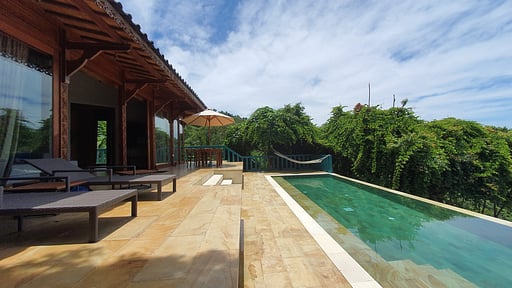 Tumpang Sari Villa Piscine