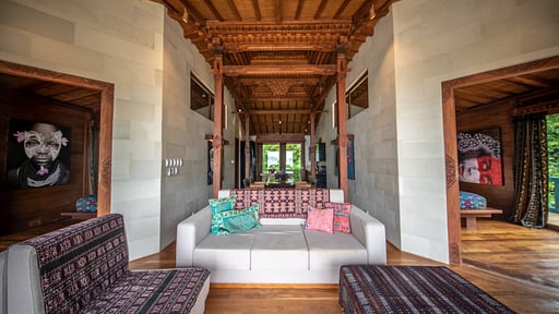 Tumpang Sari Villa Salon