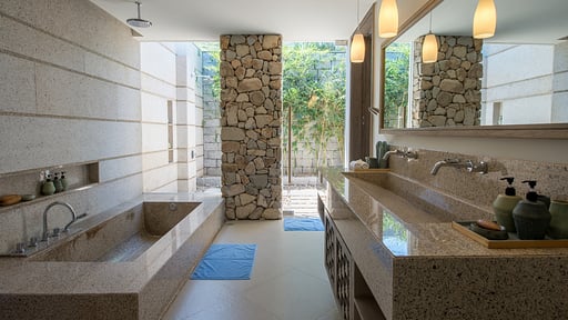 2 Bedroom Cliff Villa Schlafzimmer 1