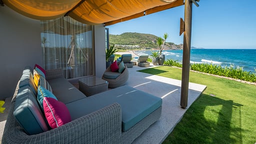 2 Bedroom Cliff Villa Terrasse/Veranda