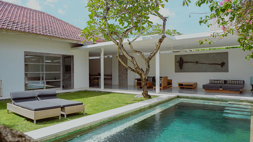 Uma Sapna Royal Pool Villa Swimming pool