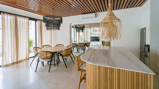 Unity Villa Dua Dining area