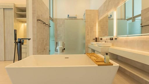 V141 Grand view Спальня 2