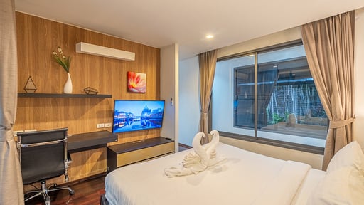 V145 The Pano Schlafzimmer 2