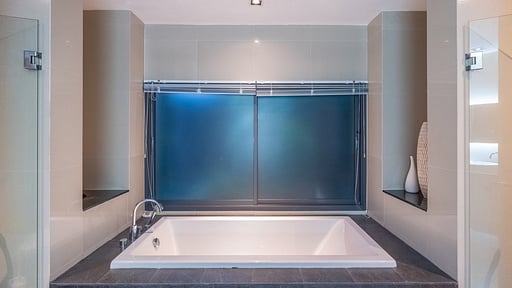 V145 The Pano Schlafzimmer 1