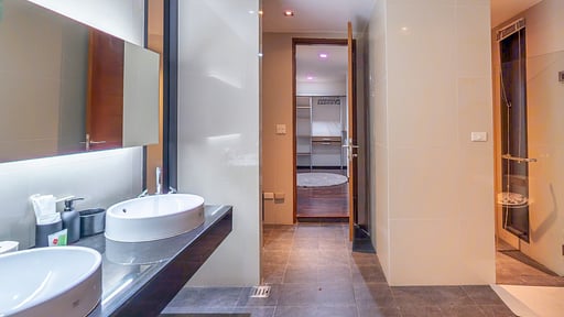 V145 The Pano Schlafzimmer 1