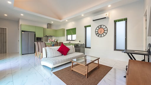 V150 Costa 3 Living room