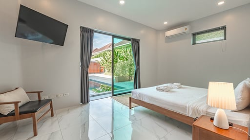 V150 Costa 3 Bedroom 2