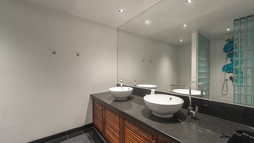 V151 Ao Por Bedroom 3