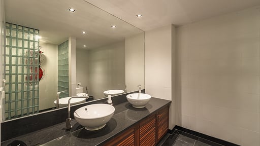 V151 Ao Por Bedroom 4