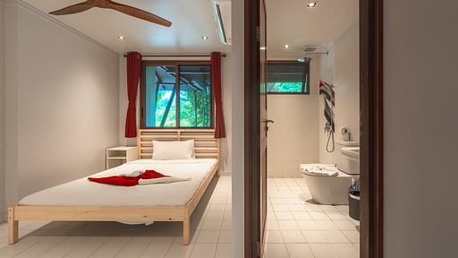 V151 Ao Por Bedroom 5