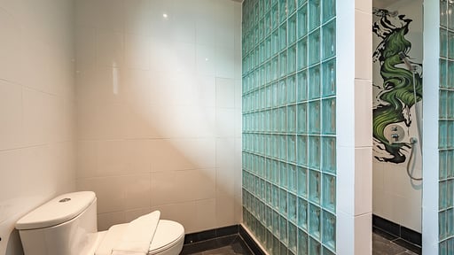 V151 Ao Por Bedroom 2