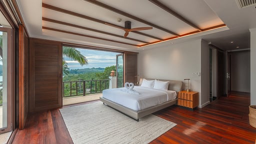 V151 Ao Por Bedroom 1