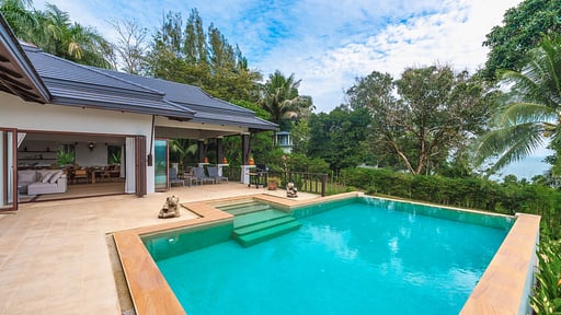 V151 Ao Por Swimming pool