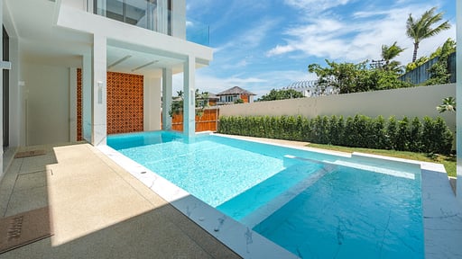 V185 Alisa Villa Zwembad