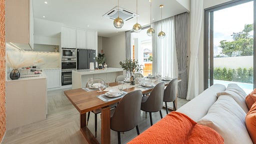 V185 Alisa Villa Eethoek