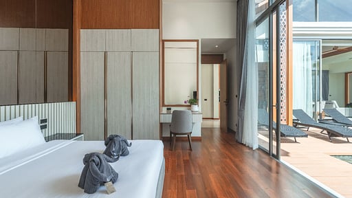 V186 The Ozone villa Bedroom 1