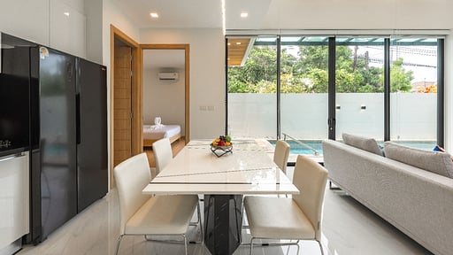 V190 The Sunshine Кухня