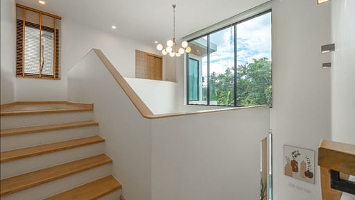 V190 The Sunshine Прочее