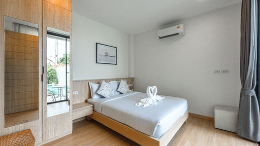 V190 The Sunshine Спальня 3